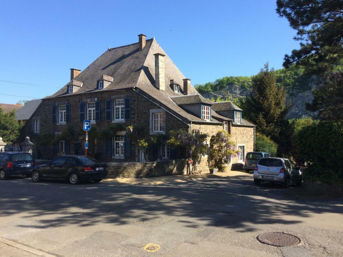 Maison De Vacances, Gite "Le Vieux Logis" A Profondeville Luaran gambar